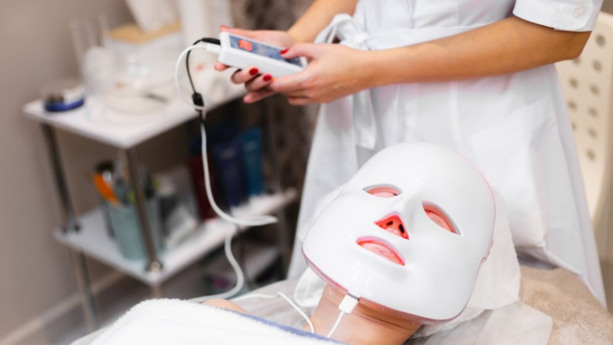 Red Light Therapy Salon