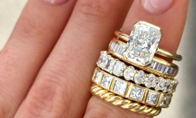 gold-ringed