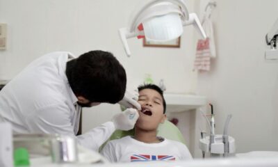 Dentist